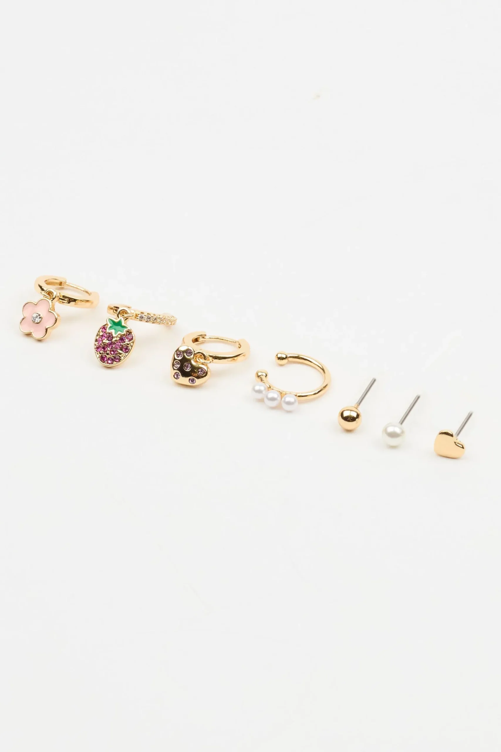7 Pack Strawberry & Pearl Earrings*Garage Clothing Best Sale