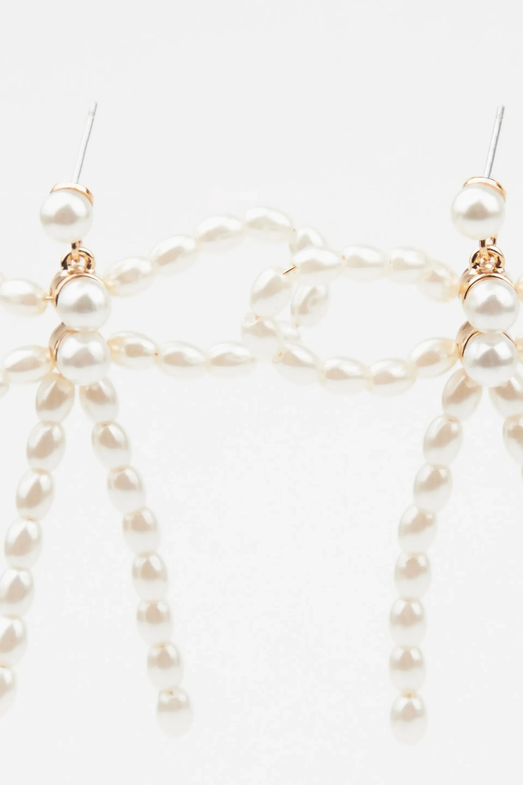 Bow Pearl Earrings*Garage Clothing Flash Sale