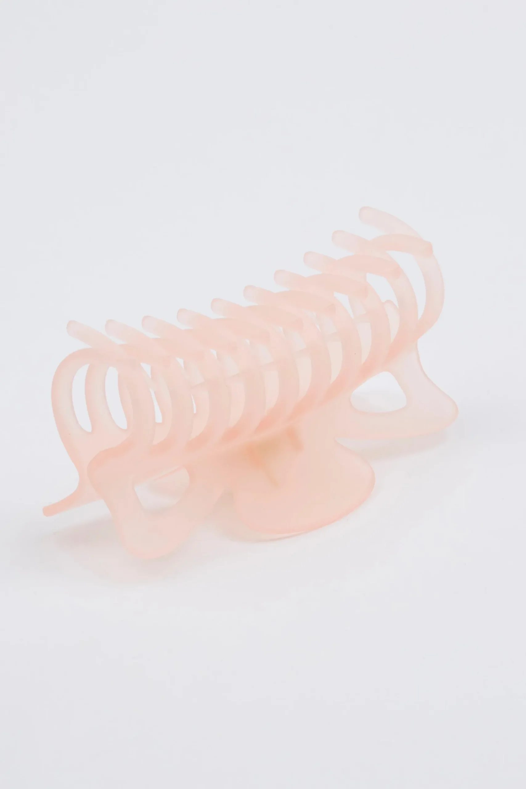 Oversized 90'S Claw Clip*Garage Clothing Fashion