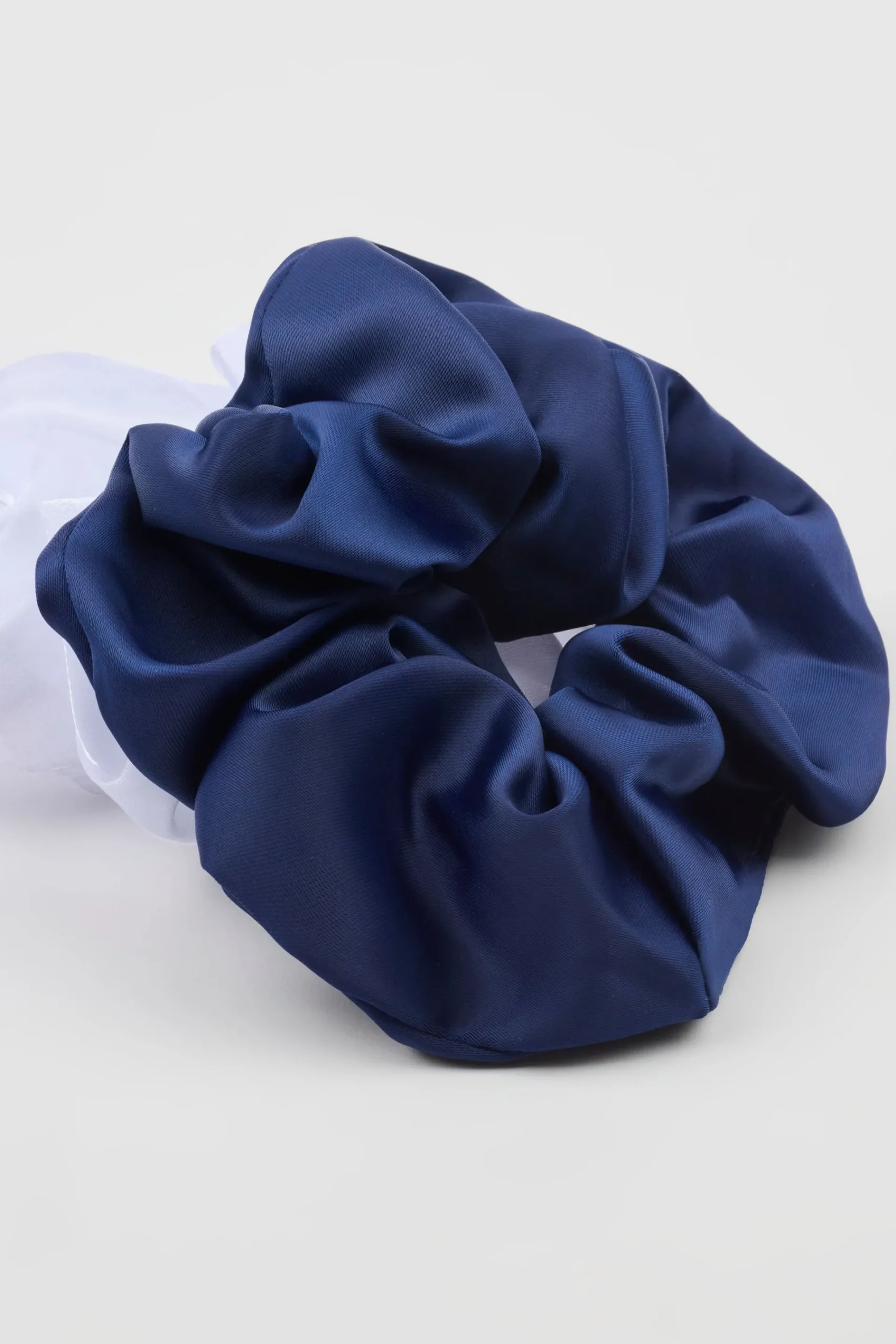Pack Of 2 Satin Scunchies*Garage Clothing New