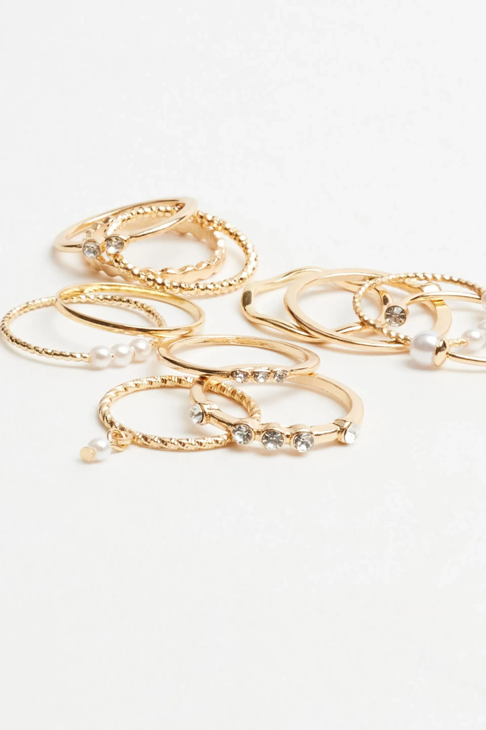 Set Of 12 Delicate Rings*Garage Clothing Clearance