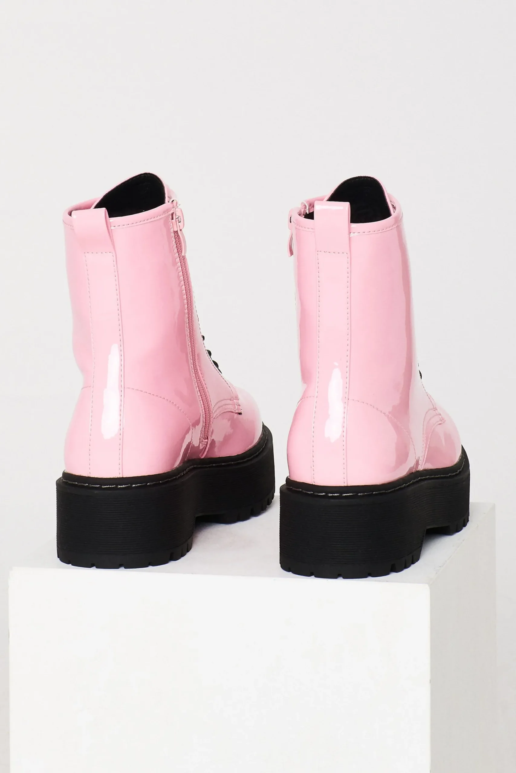 Steve Madden Betty Boots*Garage Clothing New