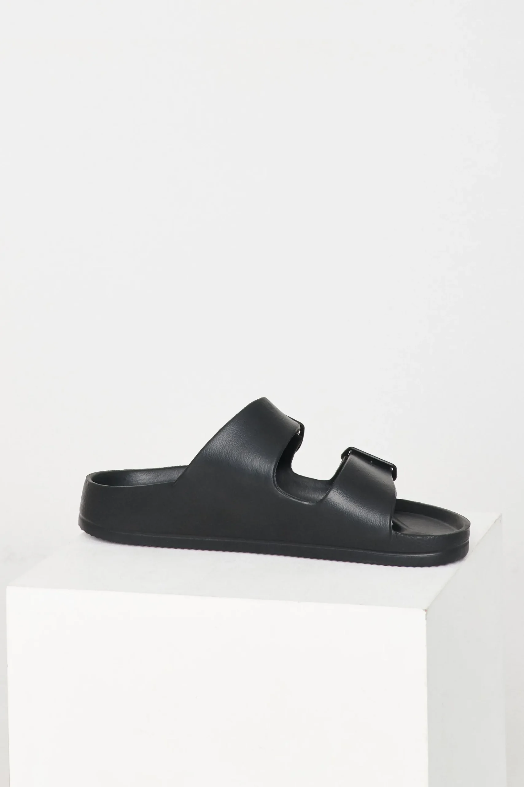 Steve Madden Evanne Sandal*Garage Clothing Online